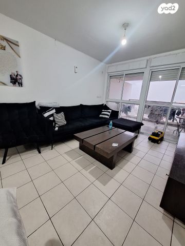 מודעת נכס, שמחה הולצברג, נאות שמיר, רמלה