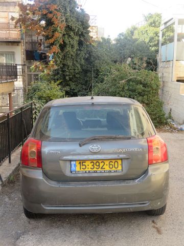 מודעת רכב טויוטה קורולה