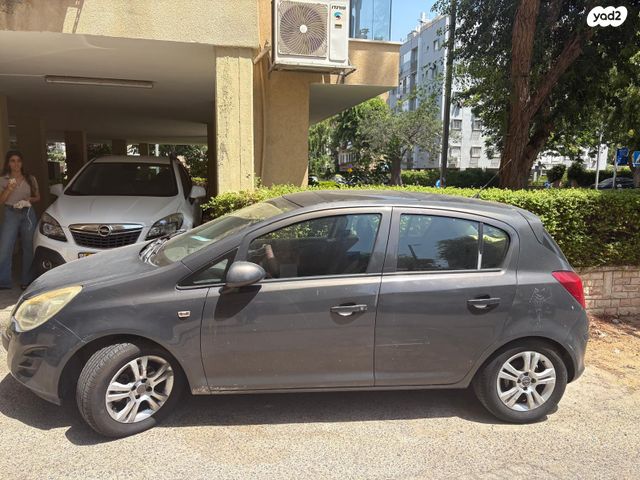 מודעת רכב אופל קורסה