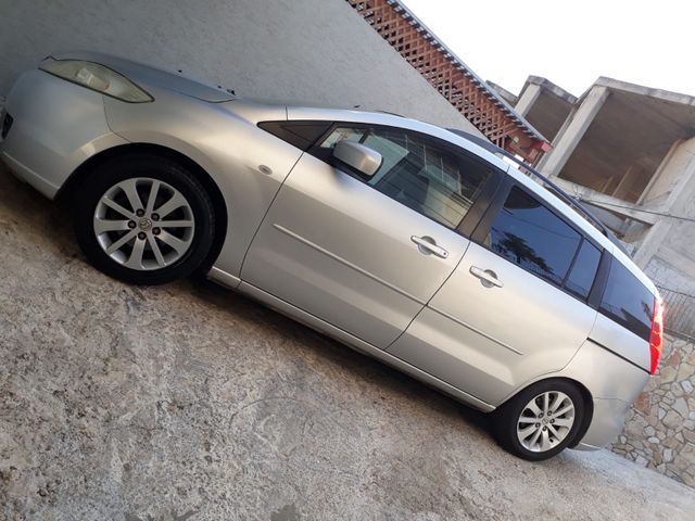 מודעת רכב מאזדה 5