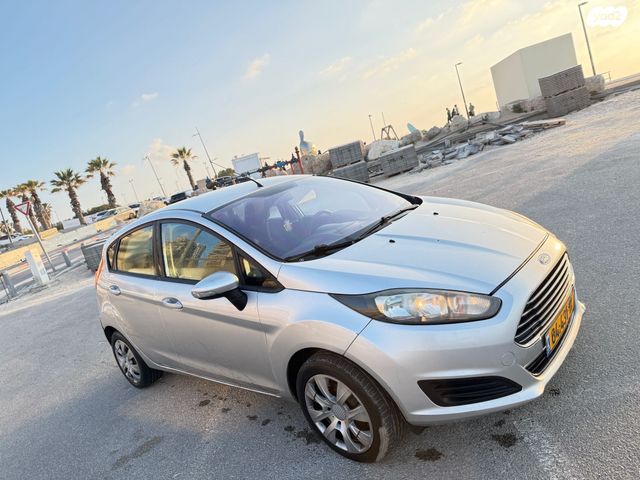 מודעת רכב פורד פיאסטה