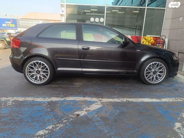 מודעת רכב אאודי A3