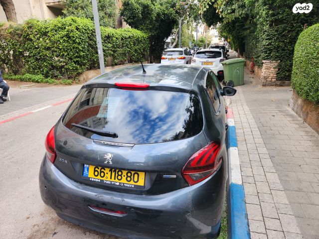 מודעת רכב פיג'ו 208