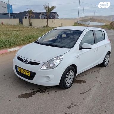 מודעת רכב יונדאי i20