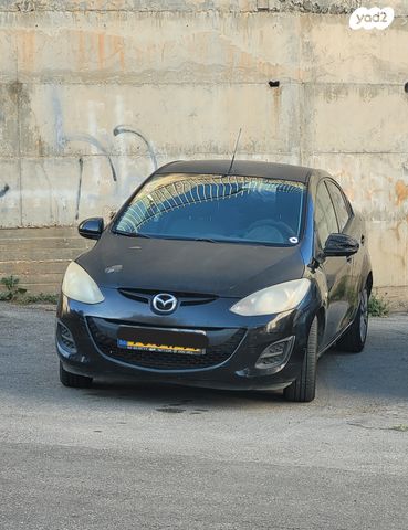 מודעת רכב מאזדה 2