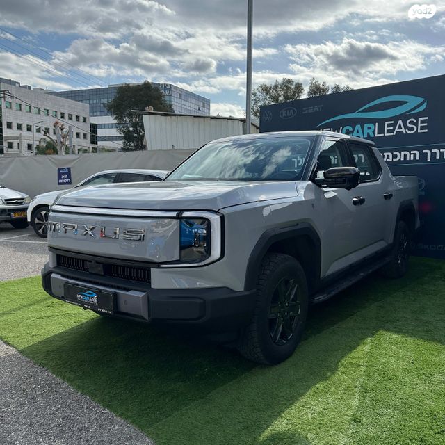 מודעת רכב מקסוס אי-טרון 9 1