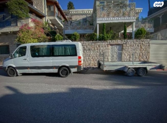 מודעת רכב מרצדס-בנץ ספרינטר