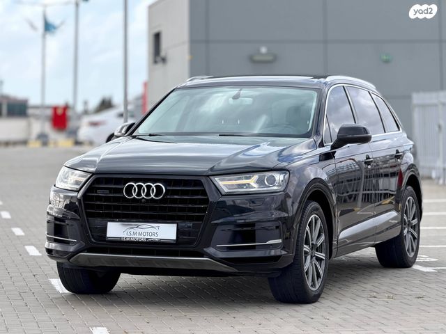 מודעת רכב אאודי Q7