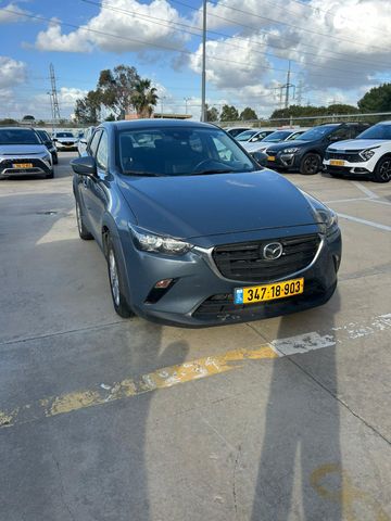 מודעת רכב מאזדה CX-3
