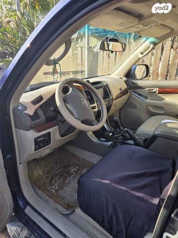 מודעת רכב טויוטה לנד קרוזר