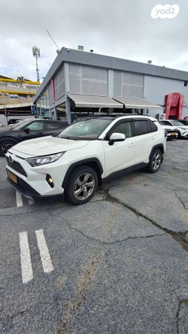 מודעת רכב טויוטה RAV4 2