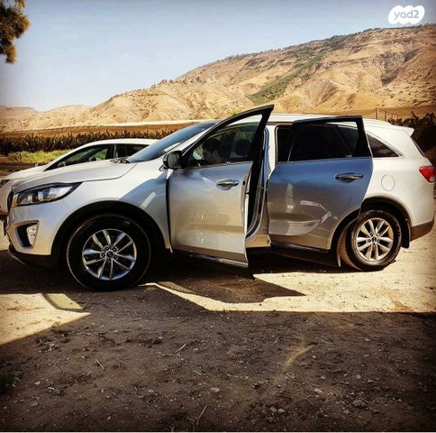 מודעת רכב קיה סורנטו