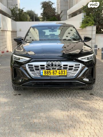 מודעת רכב אאודי Q8 e-tron