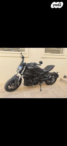 מודעת רכב בנלי 502C