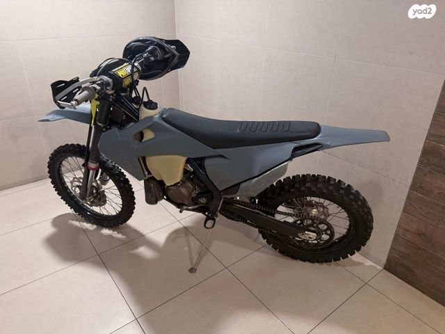 מודעת רכב הוסקוורנה TE300