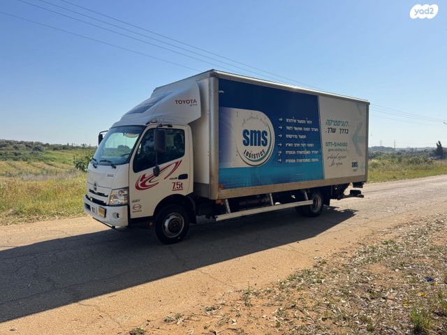 מודעת רכב טויוטה