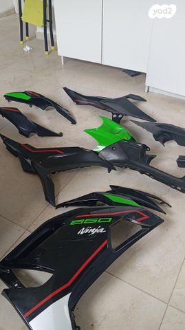 feedItemObj.data.row_1