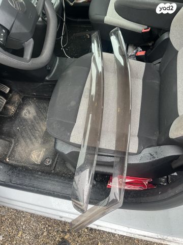 feedItemObj.data.row_1