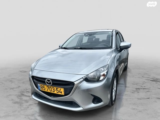 מודעת רכב מאזדה 2