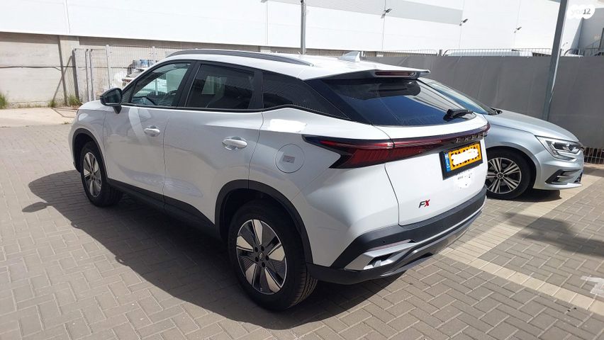 מודעת רכב צ׳רי FX