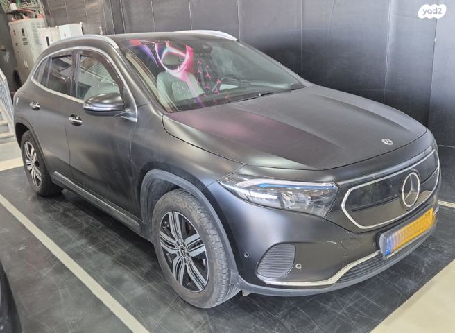 מודעת רכב מרצדס-בנץ EQA