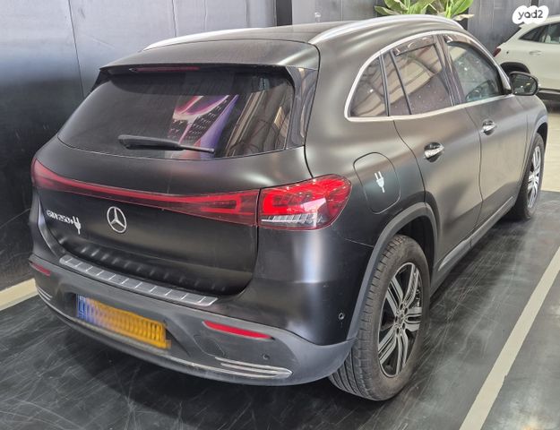 מודעת רכב מרצדס-בנץ EQA 1