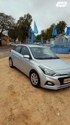 מודעת רכב יונדאי i20