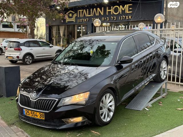 מודעת רכב סקודה סופרב