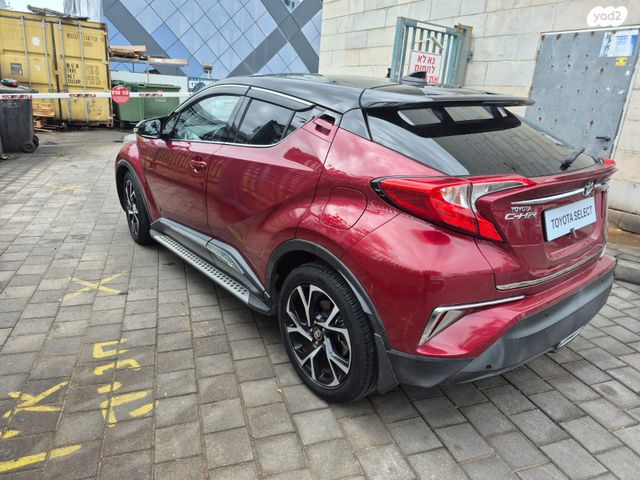 מודעת רכב טויוטה C-HR 2