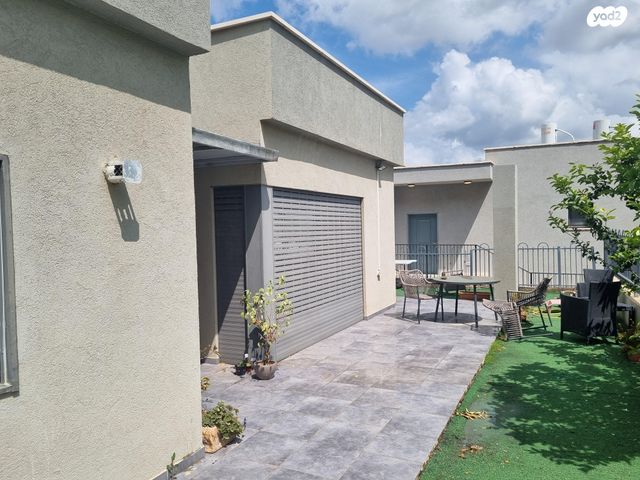 חניון בית אלפא 1