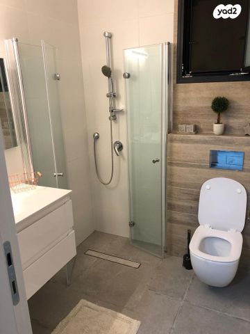 רמת מגשימים 7