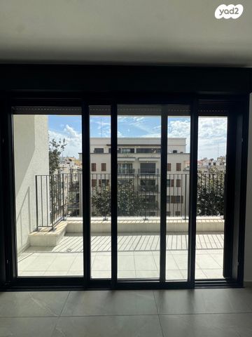 יהודה הימית 10