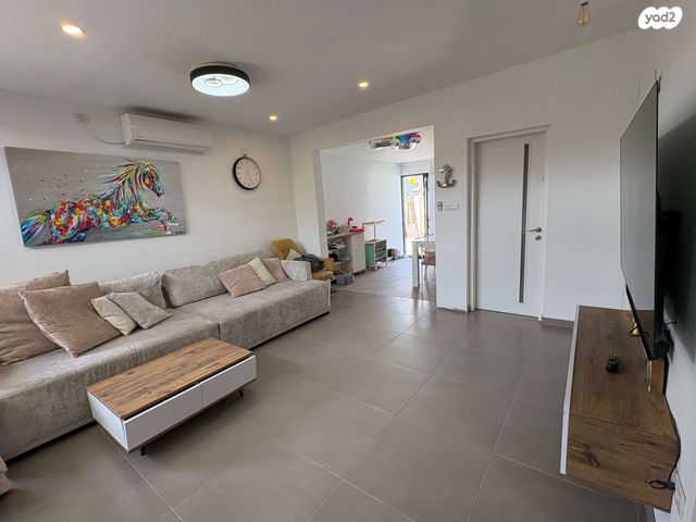 שדרות מנחם בגין 1