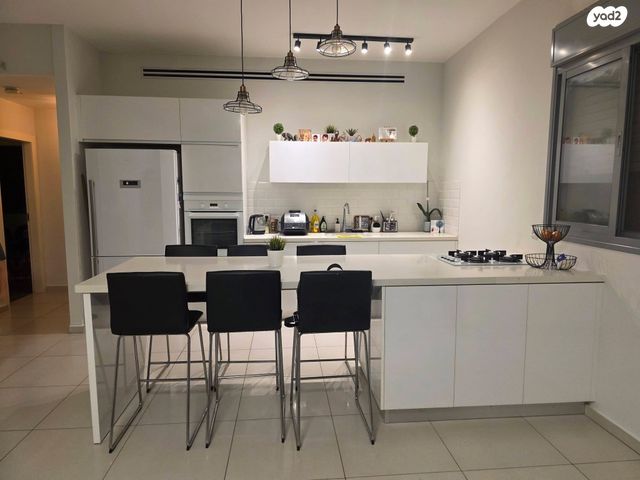 דירה, פסגות אפק, ראש העין