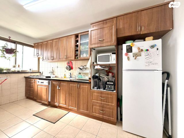 דירה, בית אליעזר, חדרה