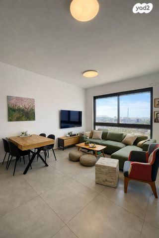 מודעת נכס, הרא"ש, גבעת הרצל, אזור המלאכה יפו, תל אביב יפו