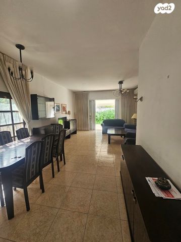 דו משפחתי, רמת חן, רמת גן