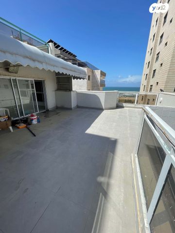 קדושי בלזן 1