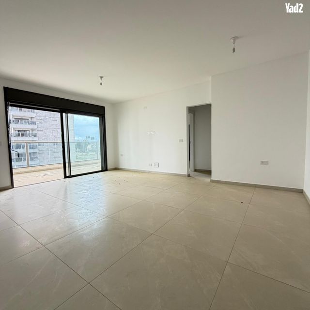 שדרות רוטשילד 6