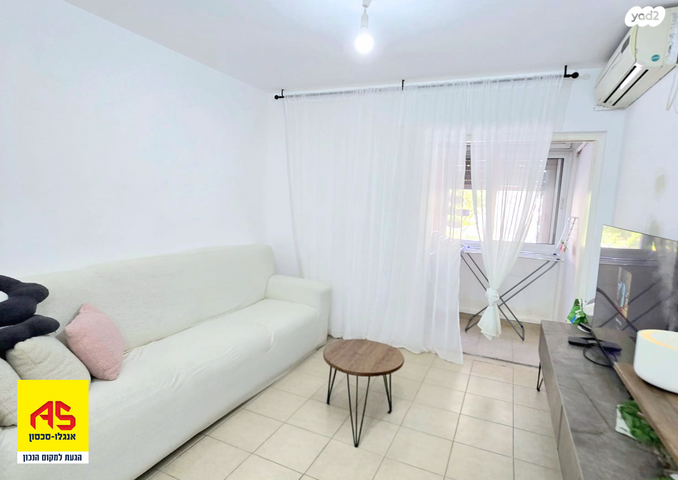 קיבוץ גלויות 