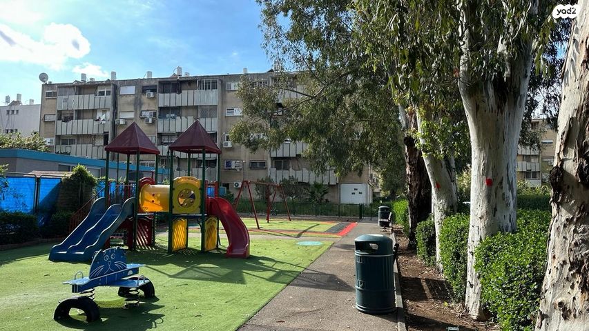 אהרון צייטלין 21