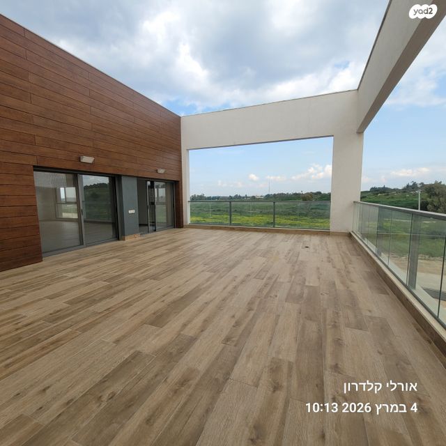 גג/ פנטהאוז