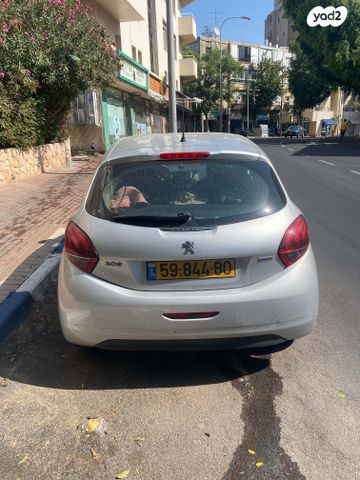 מודעת רכב פיג'ו 208