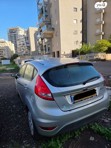 מודעת רכב פורד פיאסטה