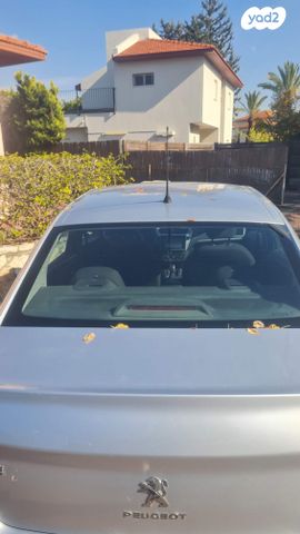 מודעת רכב פיג'ו 301