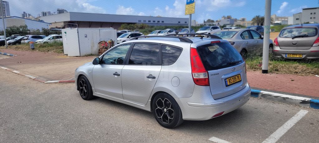 מודעת רכב יונדאי i30