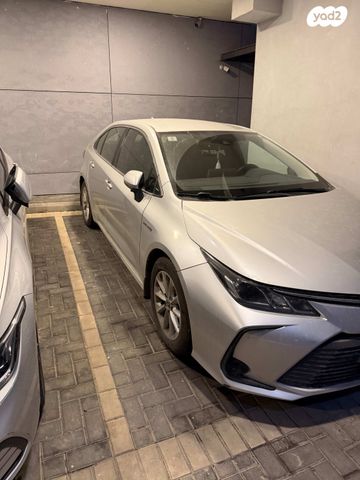 מודעת רכב טויוטה קורולה