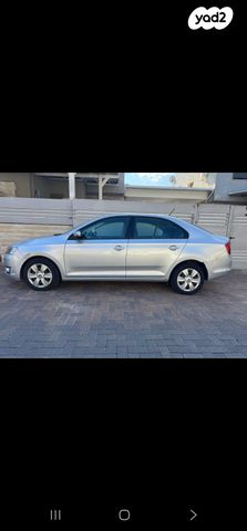 מודעת רכב סקודה ראפיד