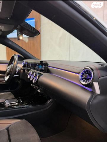 מודעת רכב מרצדס-בנץ CLA