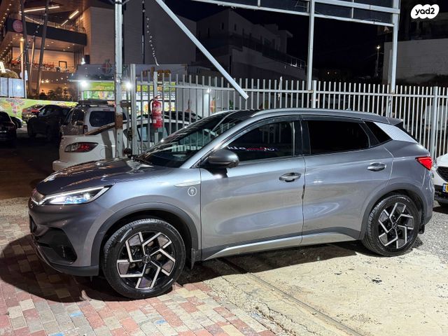 מודעת רכב בי.ווי.די אטו 3